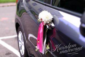 Ozdoba klamek samochodu do ślubu